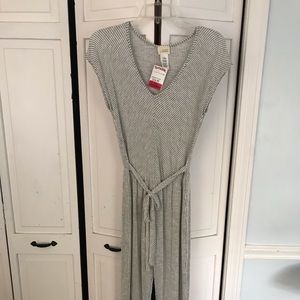 New with tags cap sleeve belted romper ankle length